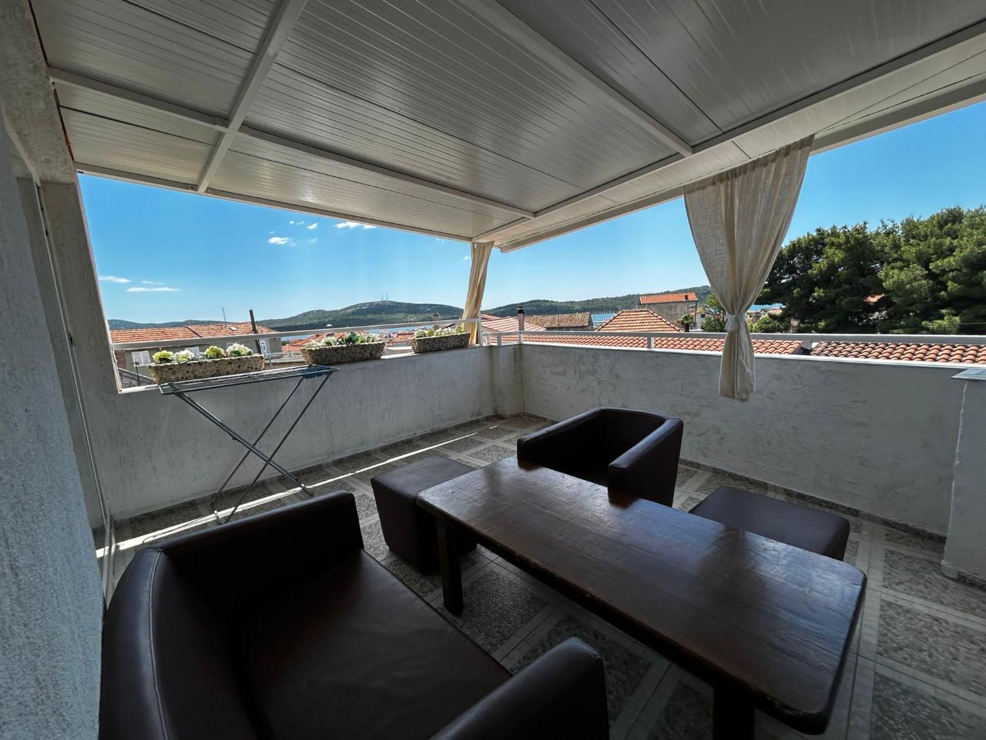 Apartments Petrovic Pirovac Εξωτερικό φωτογραφία
